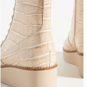 Anthropologie Boots lace up Stompy size 6 Cream thumbnail 8