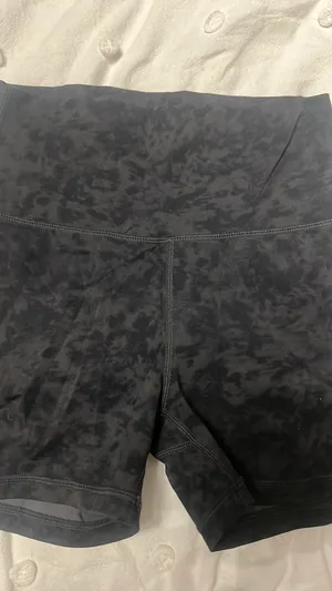 Echt Scrunch Butt Shorts thumbnail 3