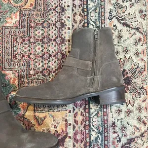 FINAL PRICE Frye Hannah Engineer Gray Grey Suede Boots thumbnail 6