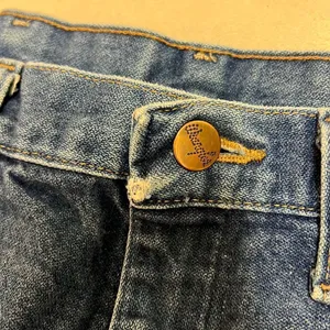 Vintage style wrangler cut off denim shorts medium wash‎ thumbnail 5