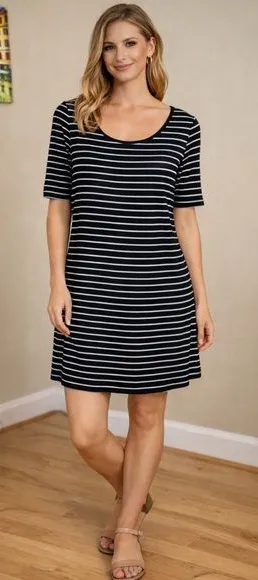 Women’s Old Navy Striped Dress Size M thumbnail 1