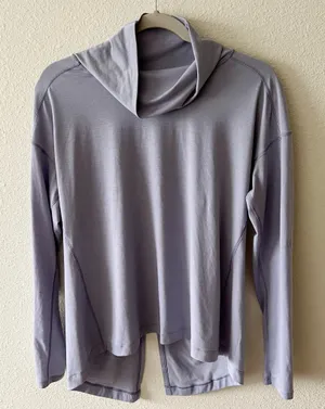 Lululemon See You in Savasana Long Sleeve Size 6 thumbnail 1