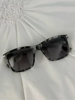 NWOT TUMI Tortoise Sunglasses in Clear and Black STU006 thumbnail 2