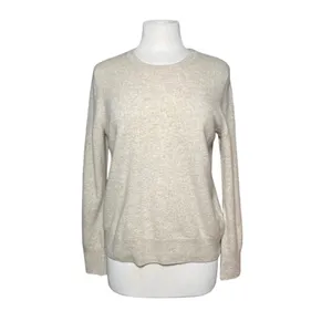 NADAAM Women’s The Original Cashmere Crewneck Sweater in Oat thumbnail 2