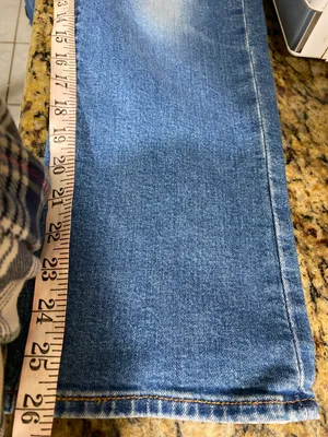 Levi's Size 28 thumbnail 4