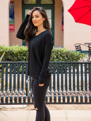NWT Lightweight Long Sleeve Sweater Black Everyday Layer Size Large thumbnail 2