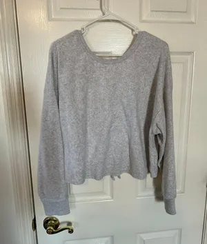 Gray Sweater thumbnail 1