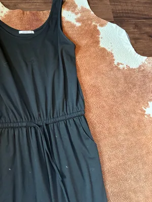 Reoria Amazon black jumpsuit  size medium  thumbnail 3