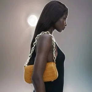 Zara Croc Shoulder Bag Yellow Gold Tone Chain Strap Clean Inside Luxury Travel thumbnail 6