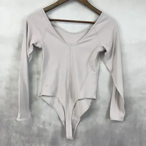 Lululemon Full‎ Freedom Bodysuit Size 8 Smoky Blush Pink Scoop Neck Yoga Ballet thumbnail 3