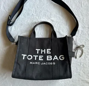 Marc Jacobs the canvas medium tote bag  thumbnail 1