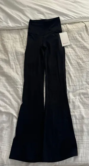 Lululemon Groove Flare Pants thumbnail 3