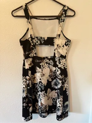 Abercrombie & Fitch Floral Sleeveless Mini Dress thumbnail 2