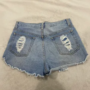 MINKPINK High Waisted Distressed Denim Shorts Size Large thumbnail 5
