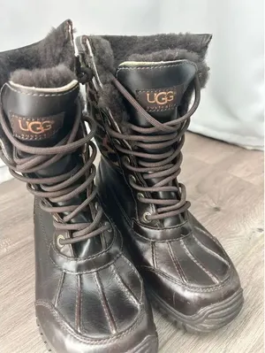 UGG Boots Womens Size 6 Adirondack Leopard Brown Rare Unique Animal Print thumbnail 1