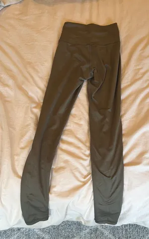 Aerie Offline Leggings thumbnail 1