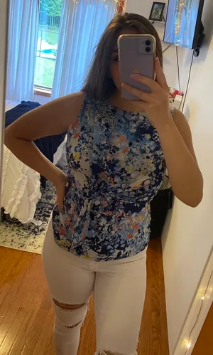 Tank Top thumbnail 1