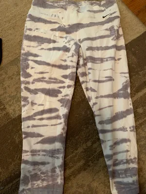 Nike Dri-Fit Leggings thumbnail 1