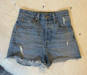 LEVI’S Ribcage Denim Shorts High Rise Button Fly Distressed Raw Hem Size 24 thumbnail 3