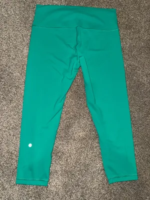 Lululemon Align High-Rise Crop 23" in Maldives Green thumbnail 2