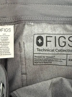 FIGS Gray Scrub Set XS Petite Catarina Top Zamora Jogger Pants thumbnail 2