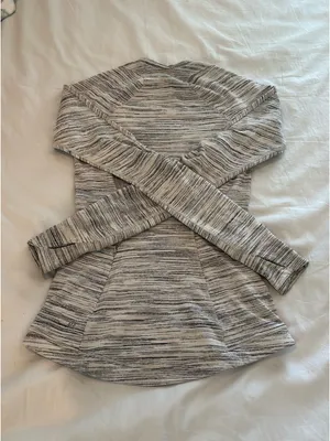 Lululemon Long Sleeve Swiftly thumbnail 2