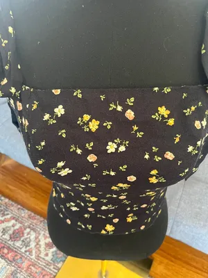 Reformation Black Floral Tie-Strap Square Neck Crop Top Size 2 thumbnail 2