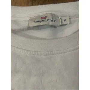Vineyard Vines womens white sweatshirt size‎ medium thumbnail 3