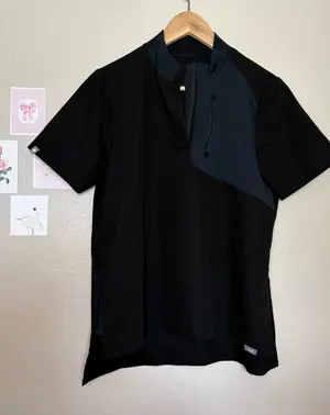FIGS Technical Collection Quarter-Zip Scrub Top women’s unisex small black thumbnail 1
