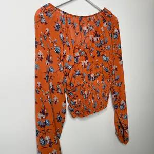 Free People New Final Rose Blouse Top Ruched Rust Orange Blue Floral Size XS thumbnail 8