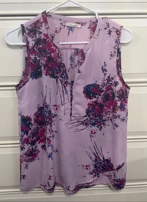 Maurices Lavender Sleeveless Floral Split-Neck Camisole thumbnail 1
