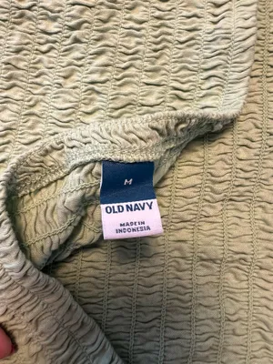 Old Navy Halter Top thumbnail 4