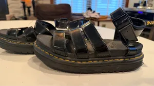 Dr. Martens | Ladies Blaire sandals. Size: 6 thumbnail 16