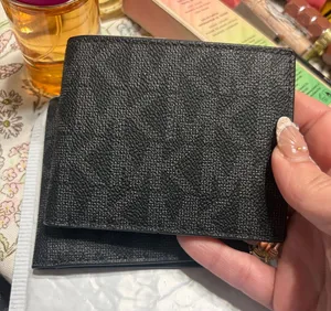 MK men’s wallet  thumbnail 1