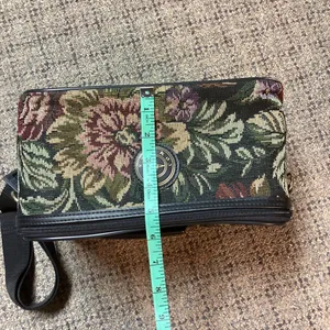 Vintage Compass Black Green Burgundy Floral Tapestry Shoulder Travel Luggage Bag thumbnail 9
