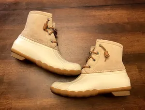 Sperry Women's saltwater duck boots ivory size 6 thumbnail 1