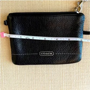 COACH Leather Wristlet.  Black 🖤 thumbnail 5