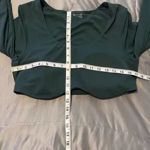 Women's XL Aerie OFFLINE Green LS Crop thumbnail 8