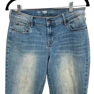 Old Navy Medium Wash Straight Leg Denim Jeans Size 27 thumbnail 2