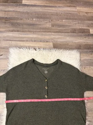 American Eagle Outfitters Soft & Sexy waffle henley top olive green oversized M thumbnail 4