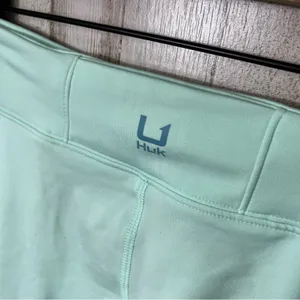 Huk Fishing Bright Mint Green Leggings Mesh Detail Leggings Womens‎ Size Medium thumbnail 4