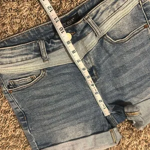 Judy Blue Denim Jean Shorts Cuffed Size Small thumbnail 7
