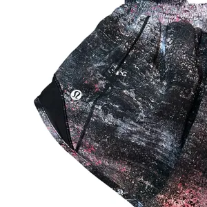 Lululemon Hotty Hot Short II *2.5" Azurite Poppy Coral Multi / Black Size 2 thumbnail 6