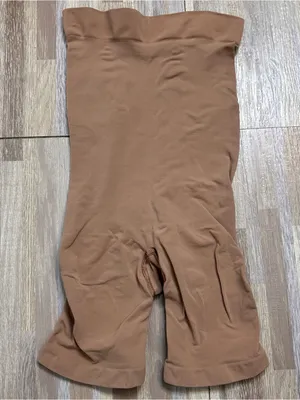 SKIMS Sculpting High-Waist Short in Beige thumbnail 1