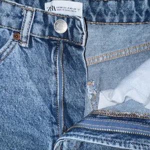 ZARA High-Waisted Jean Shorts thumbnail 3