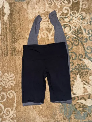 Alo Yoga Leggings thumbnail 2
