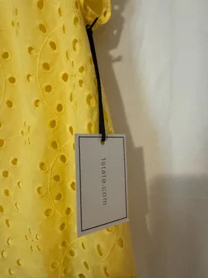 1.STATE Yellow Eyelet Ruffle Sleeve Blouse – Size M – NWT thumbnail 4