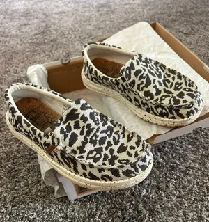 Hey Dude shoes thumbnail 1