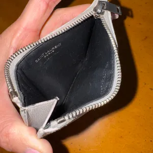 Saint Laurent YSL Cassandra Gray Leather Coin Purse Wallet thumbnail 13