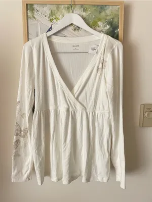 Hollister Y2K Modern Style Easy Long Sleeve Butterfly Pattern Babydoll Top New thumbnail 2